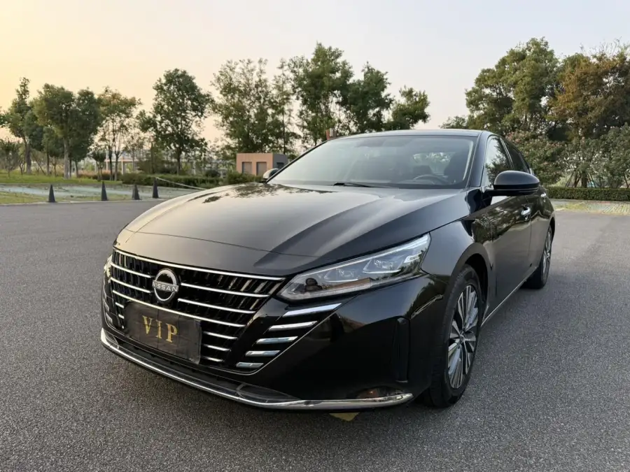 Nissan Teana 2.0L XE