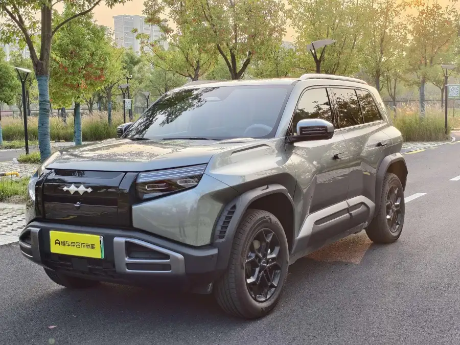 Fangchengbao Tai 3 620KM RWD