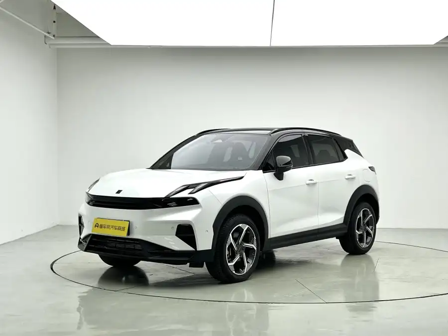 Lynk & Co 06 Relive 1.5T Ultra