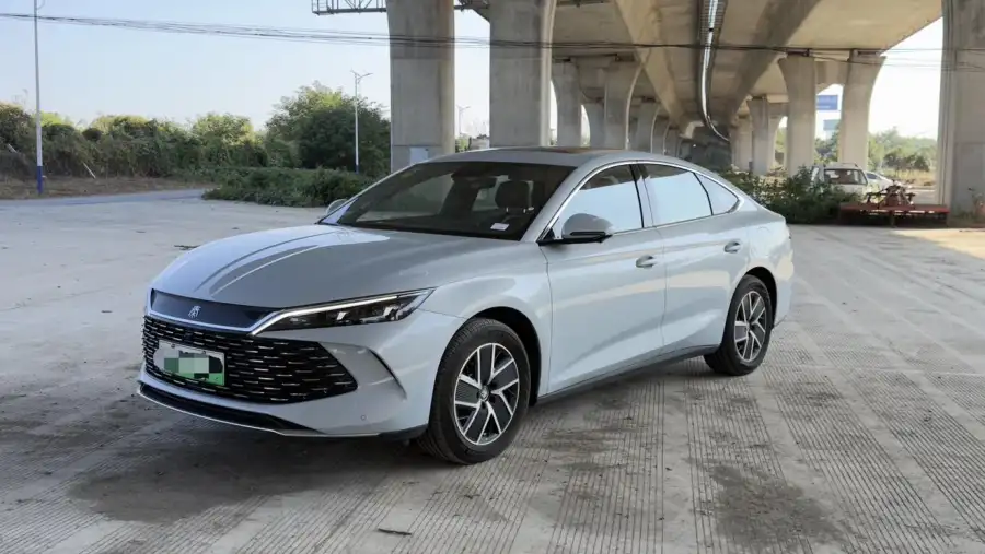 BYD Qin L DM DM-i 120KM Lead