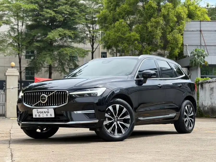 Volvo XC60 B5 4WD Luxury
