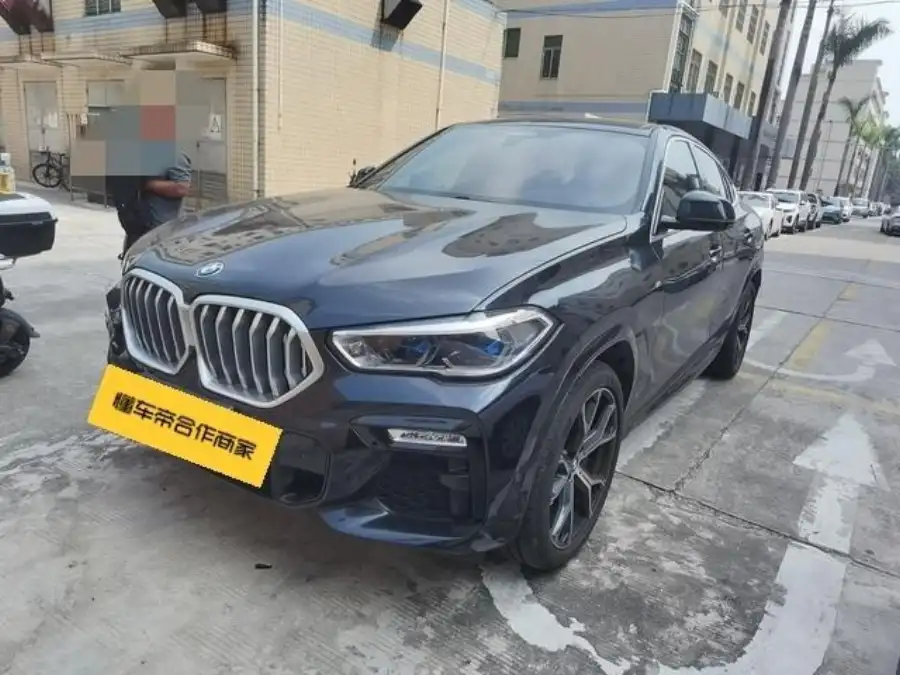 BMW X6 xDrive40i M