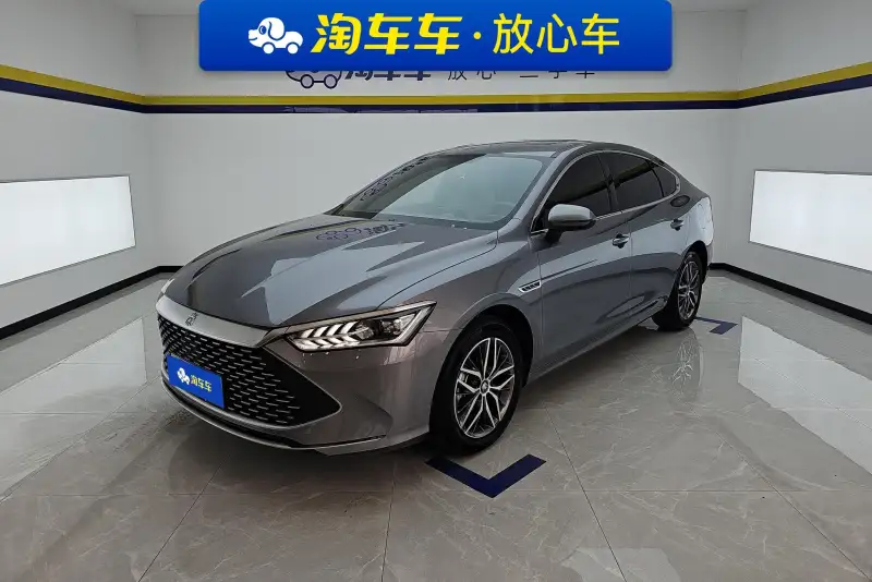 BYD Qin PLUS DM DM-i 120KM Lead