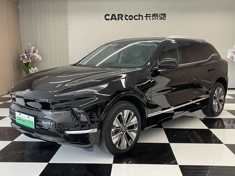 Buick E5 545KM Smart