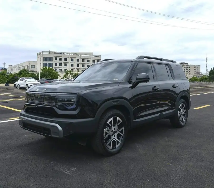 BAIC BJ BJ30 1.5T DCT