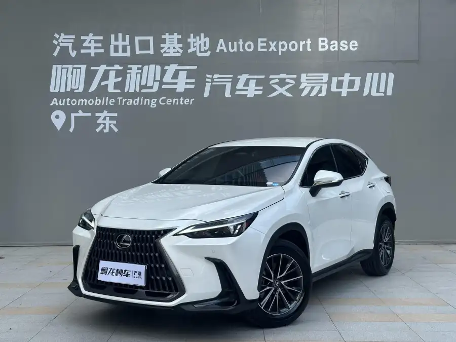 Lexus NX 350h 2WD