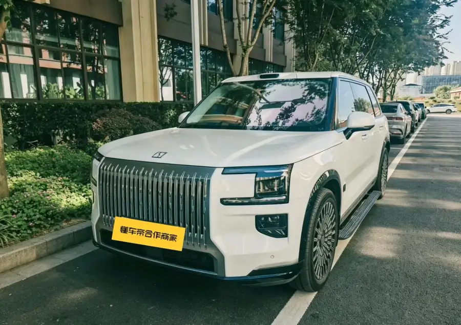 Zeekr 9X Hyper 70kWh 6 мест