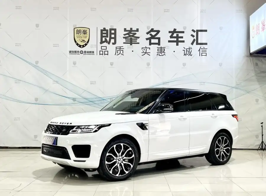 Land Rover Range Rover Sport 3.0 L6 HST