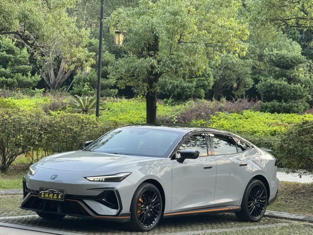 Changan UNI-V 2.0T