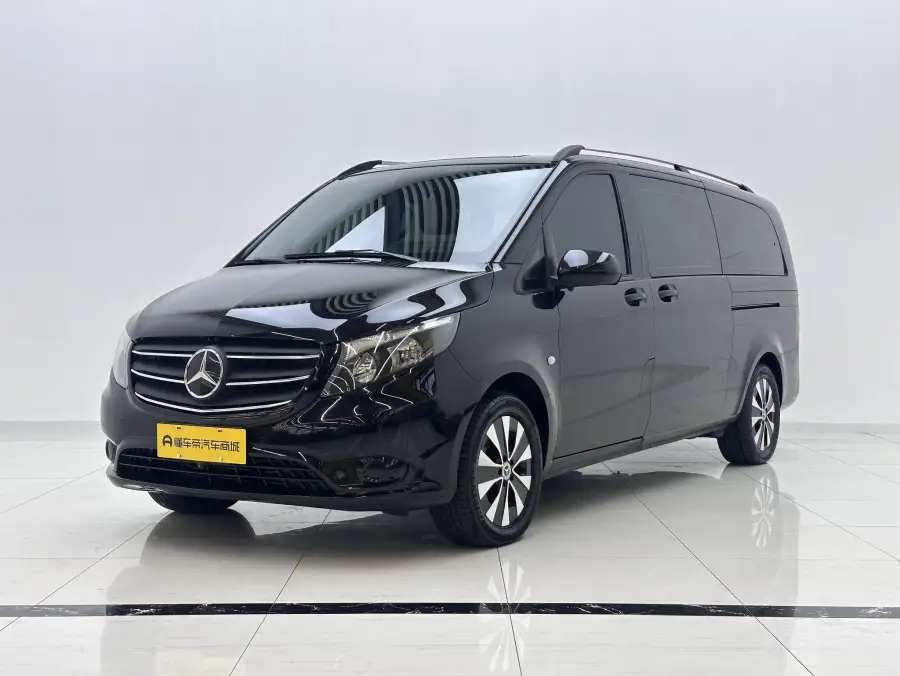 Mercedes-Benz Vito 2.0T 7 мест