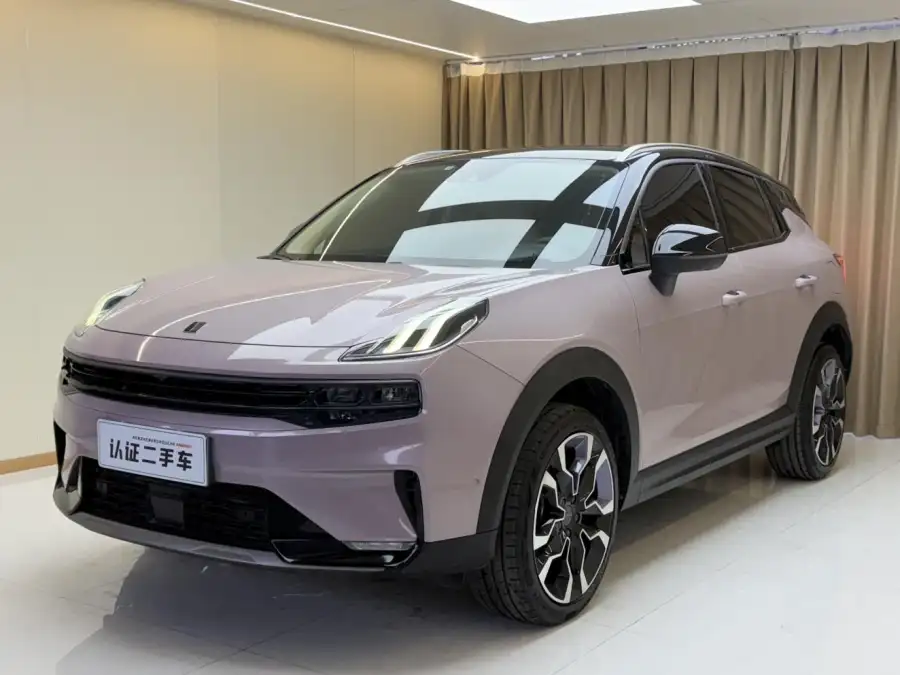 Lynk & Co 06 1.5T Shero