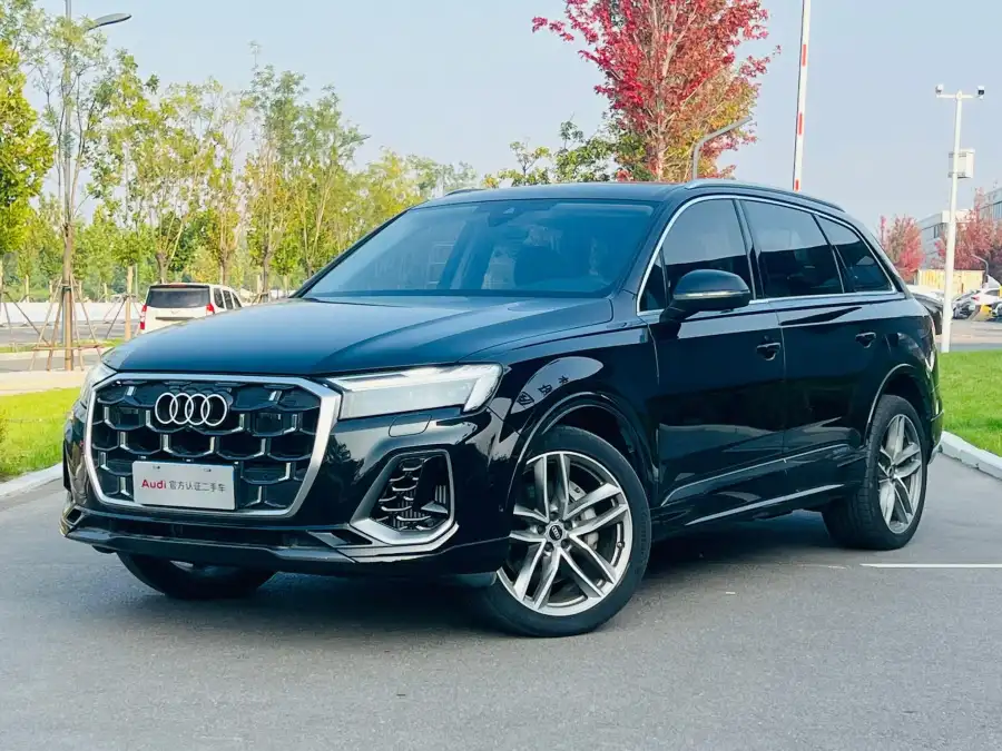 Audi Q7 55 TFSI quattro S line Sport