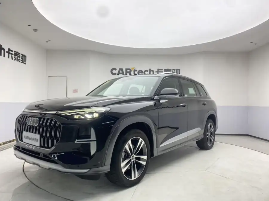 Audi Q6 40TFSI quattro 7 мест