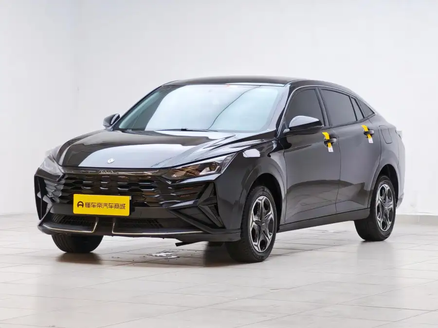Dongfeng Aeolus Yixuan 1.5L Luxury