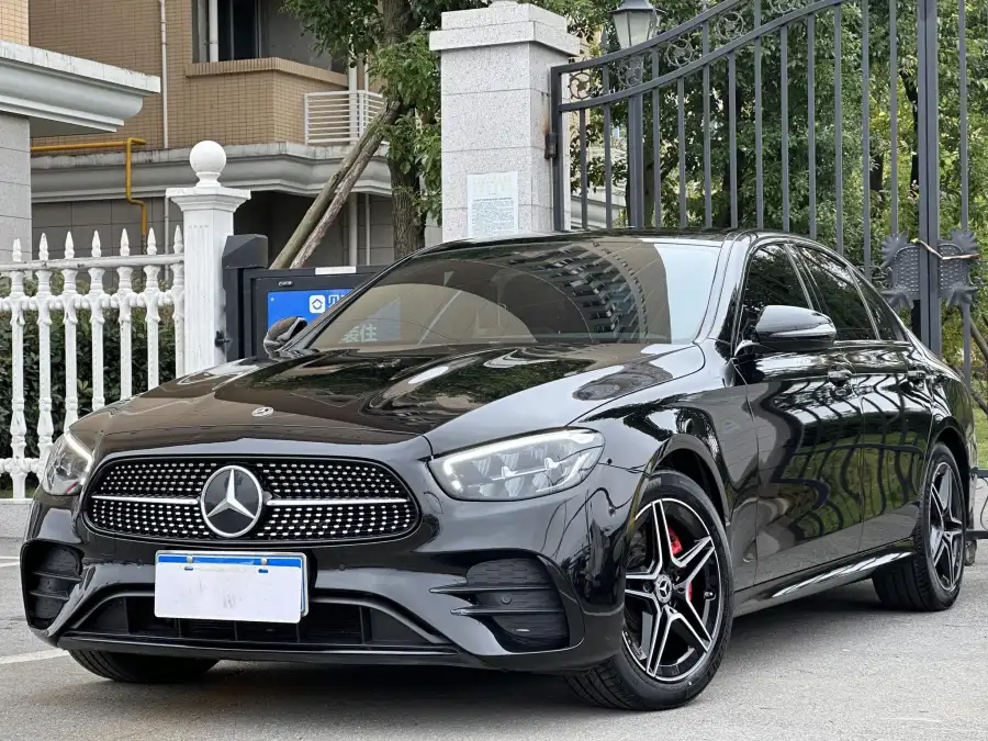 Mercedes-Benz E-Class (Import) E 300 Style Sport