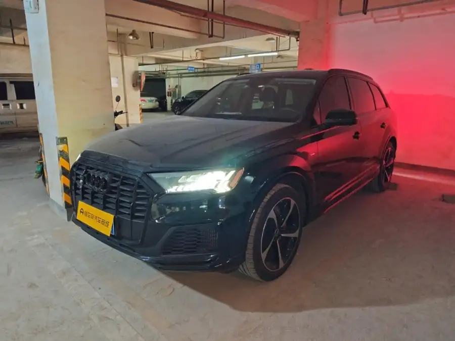 Audi Q7 55 TFSI quattro S line Sport