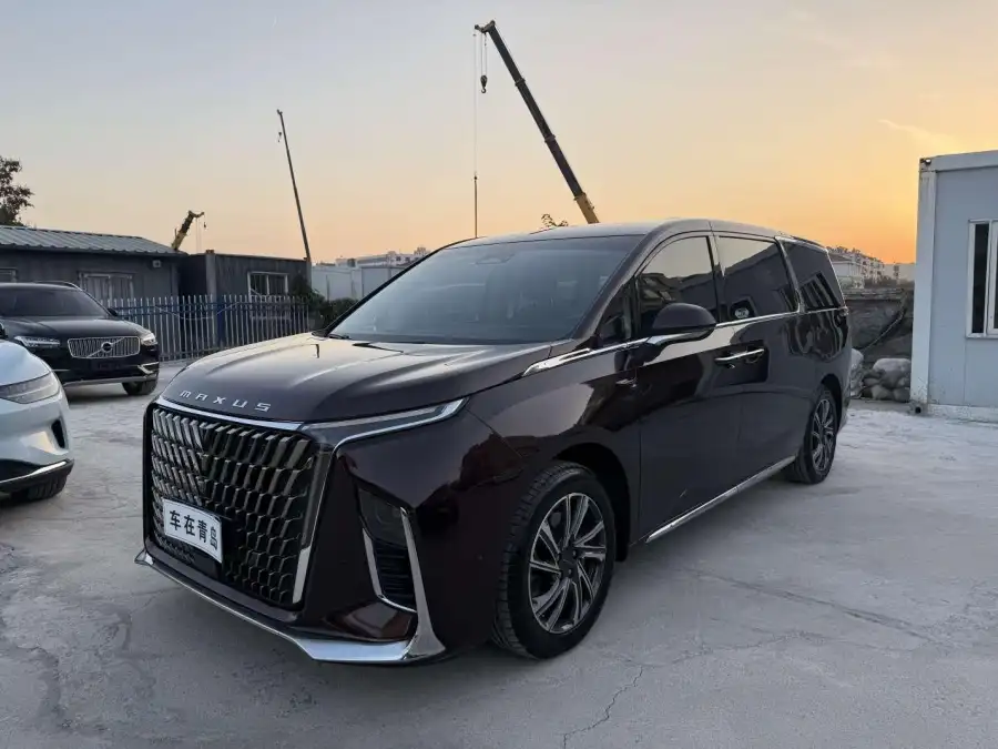 Maxus G90 2.0T 7 мест