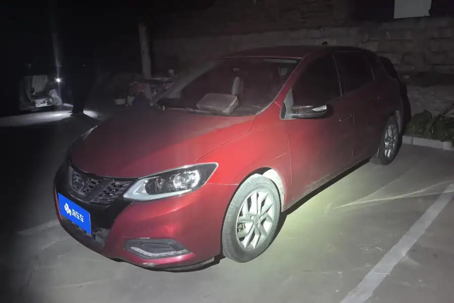 Nissan Tiida 1.6L CVT