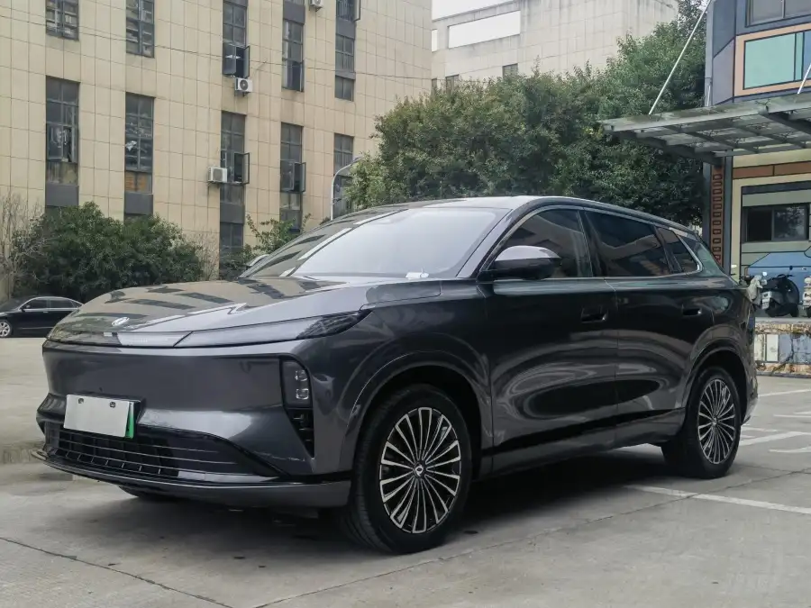 Dongfeng Aeolus L8 PHEV 185KM