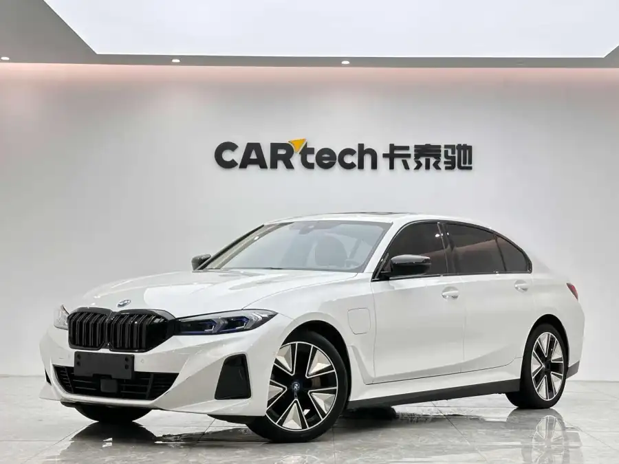 BMW i3 eDrive40L