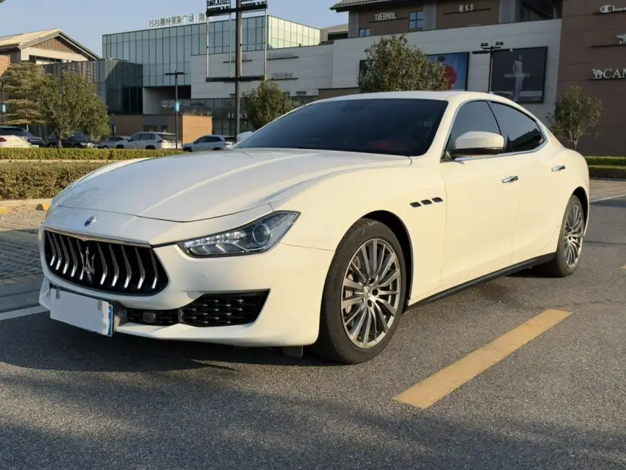 Maserati Ghibli 2.0T