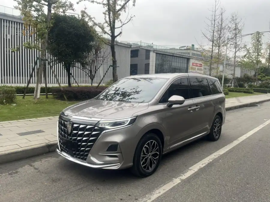 Roewe iMAX8 DMH 1.5T
