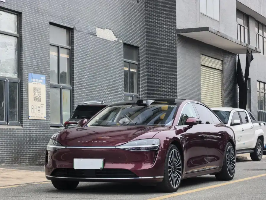 Stelato S9 RWD Max