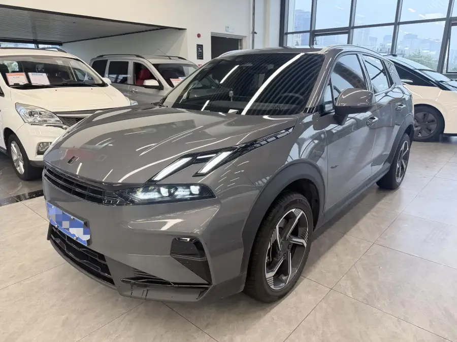 Lynk & Co 06 Renew 1.5T Halo