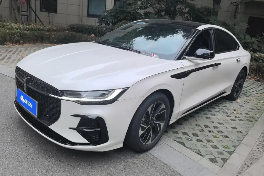 Lincoln Z i