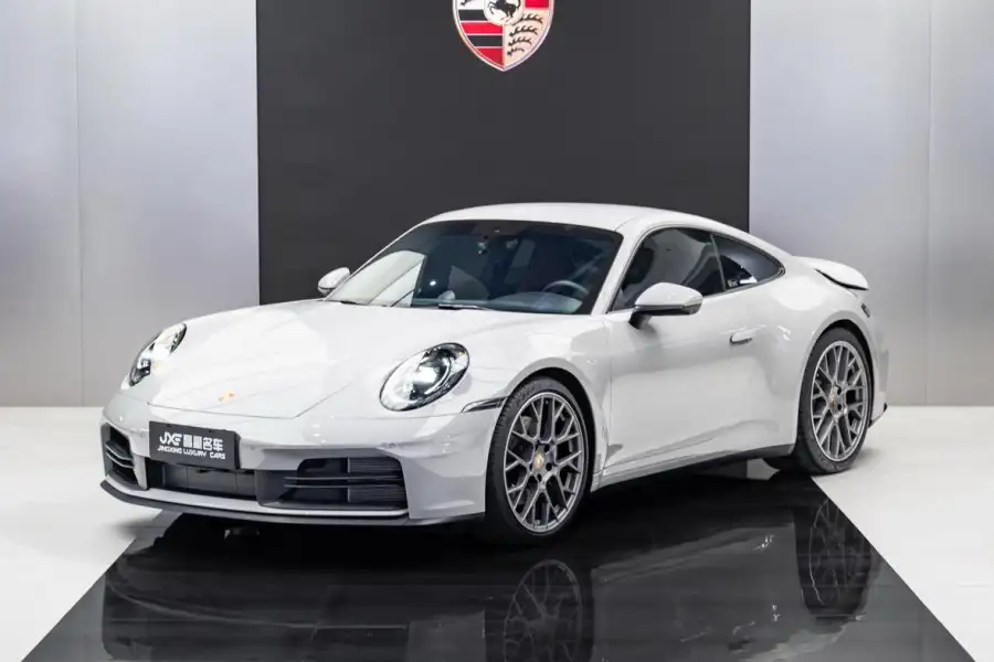 Porsche 911 Carrera 3.0T