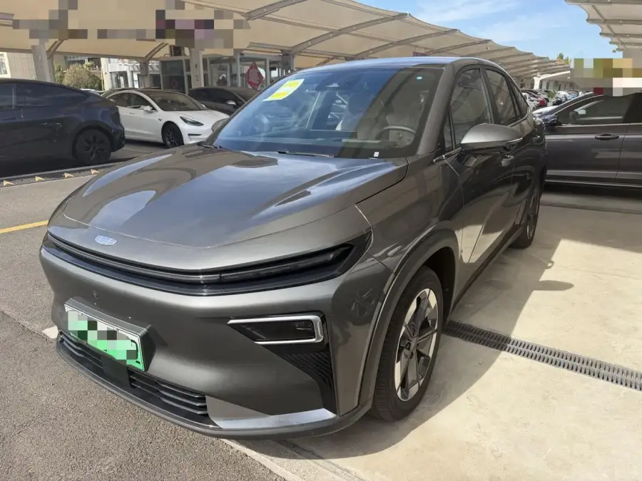 Geely Boyue REV 375km Long Range