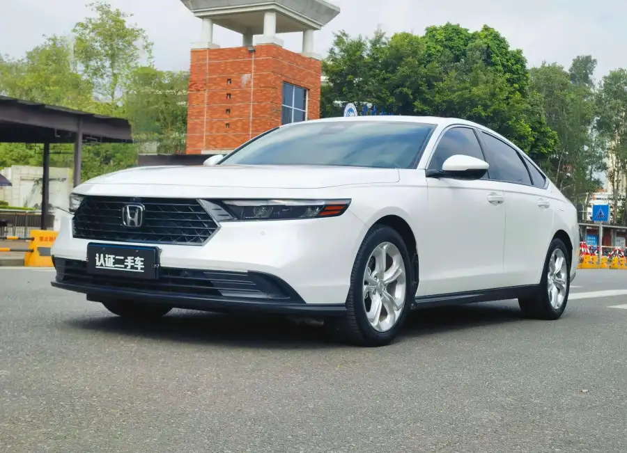 Honda Accord ·T 260TURBO Smart