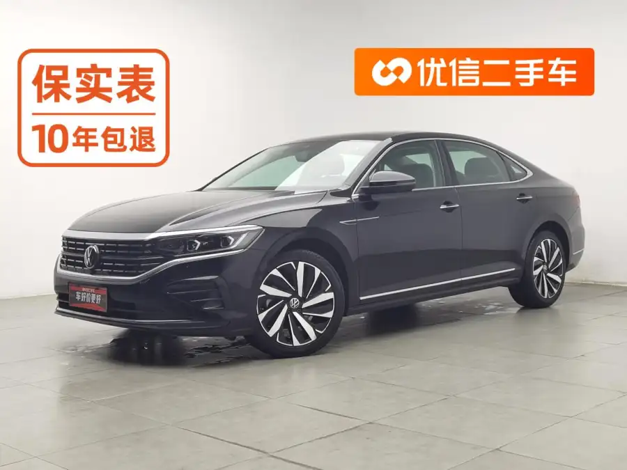 Volkswagen Passat 380TSI Flagship