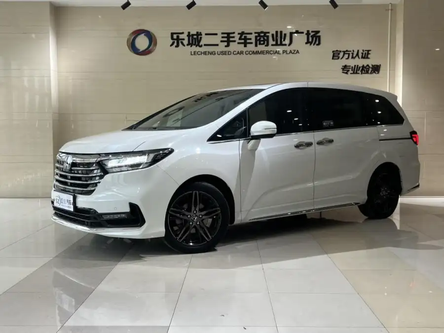 Honda Odyssey 2.0L ·