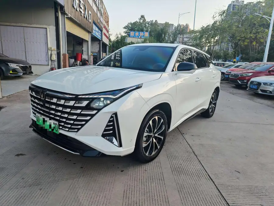 Changan UNI-Z PHEV iDD 125KM