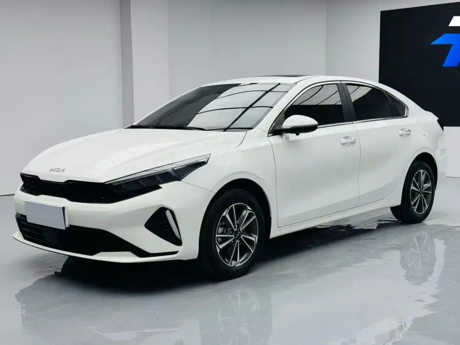 Kia K3 1.5L IVT Luxury