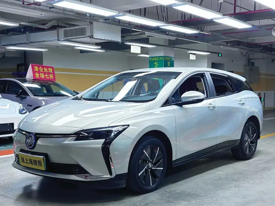 Buick Velite 6 430km