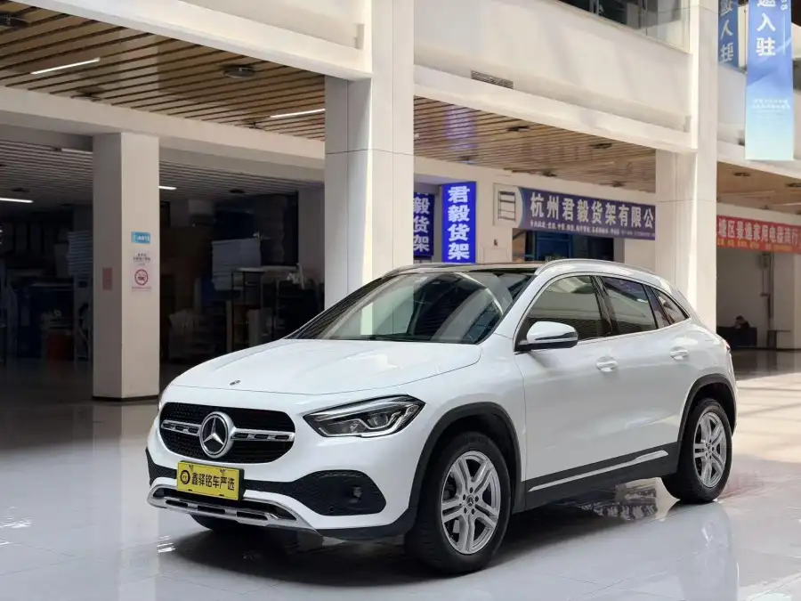 Mercedes-Benz GLA GLA 200