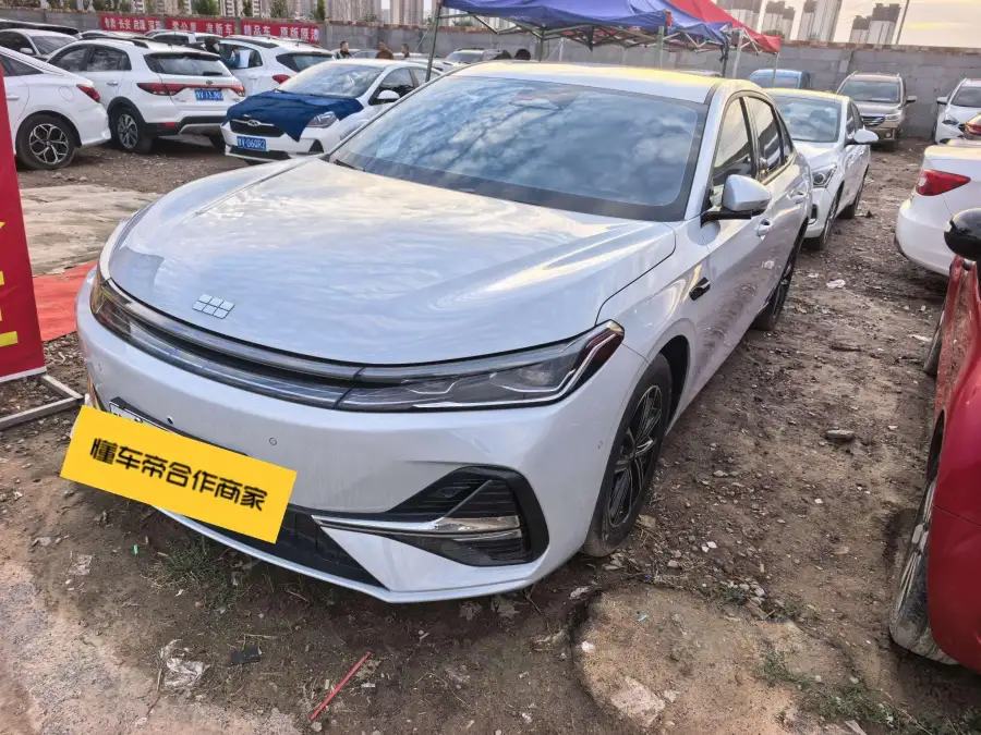 Geely Galaxy A7 EM 70km