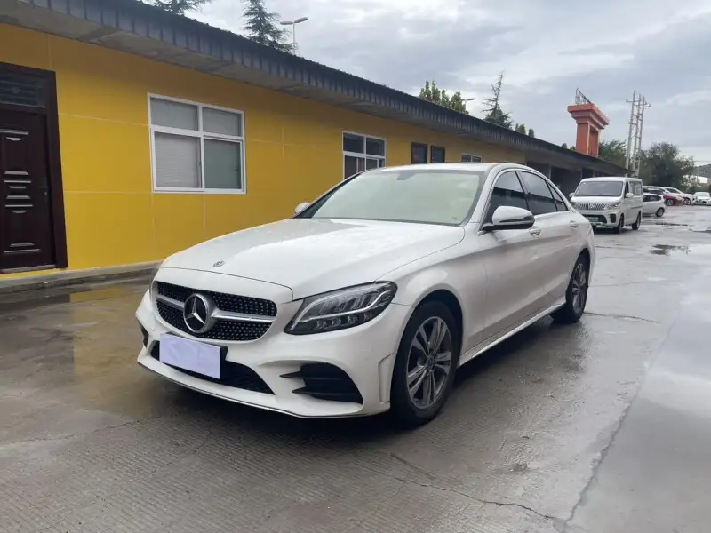 Mercedes-Benz C-Class C 200 L Sport