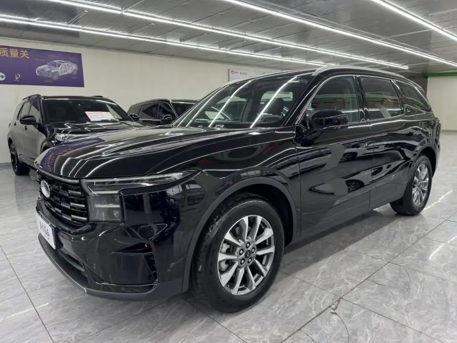 Ford Edge L 2.0T EcoBoost 2WD 7 мест Luxury