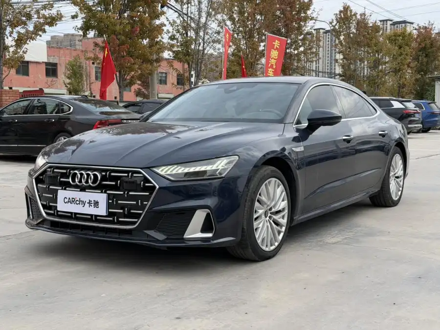 Audi A7L 45 TFSI S-line
