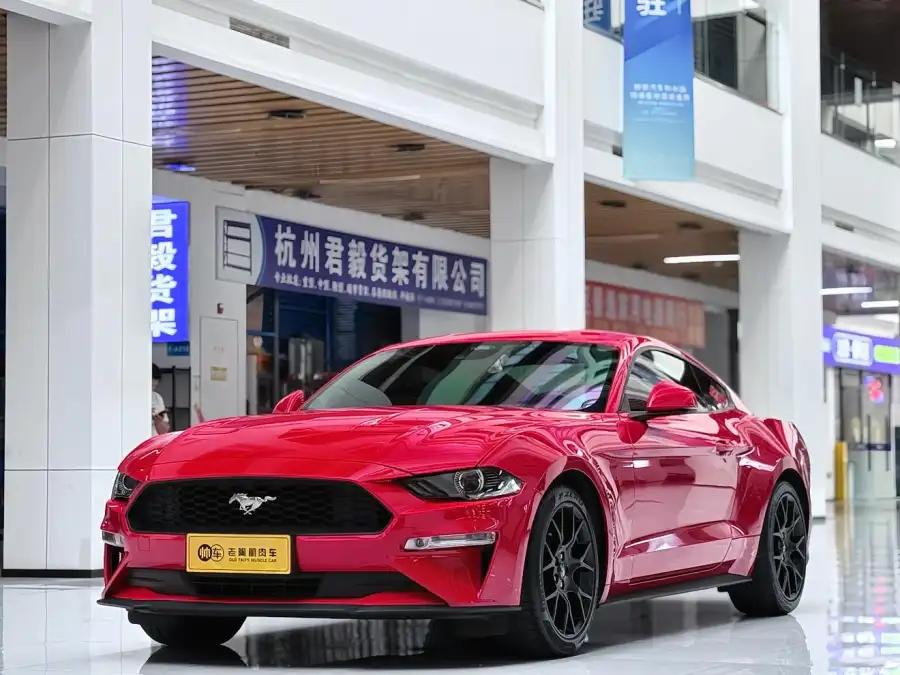 Ford Mustang 2.3T EcoBoost