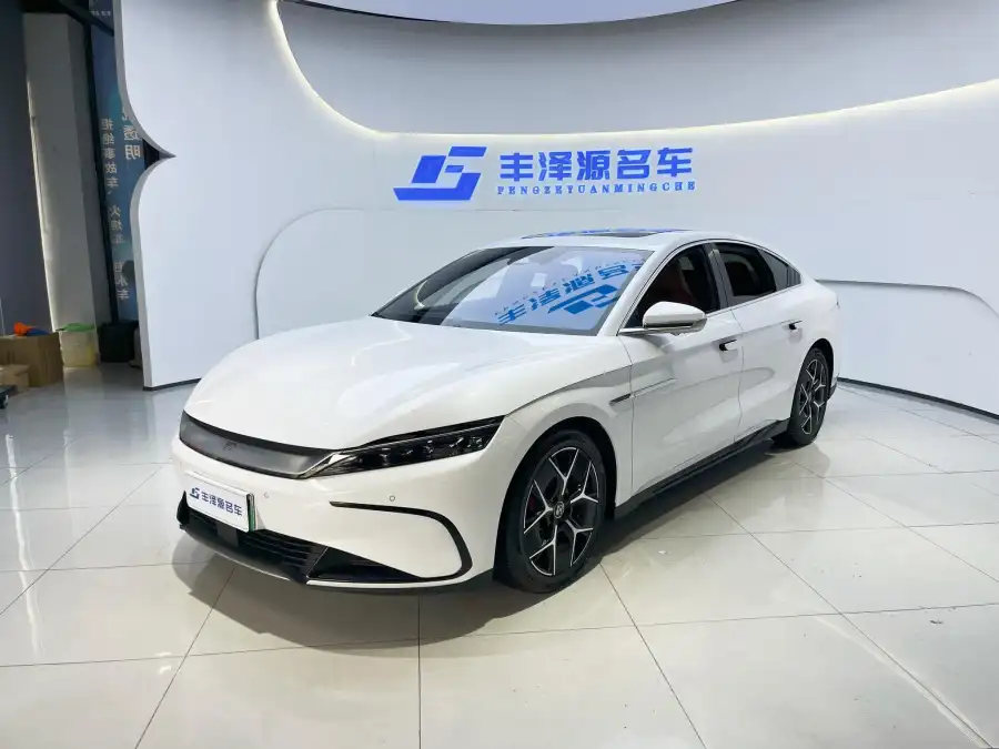 BYD Han EV 715KM