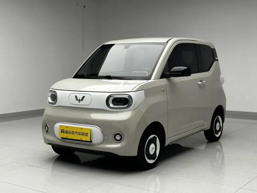Wuling Hongguang MINIEV 215km