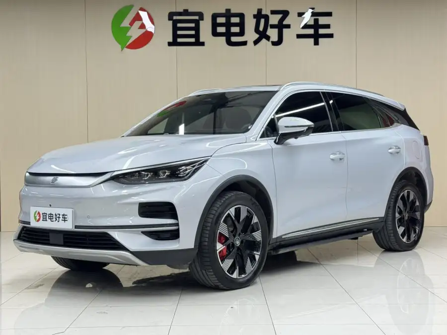 BYD Tang EV 730KM