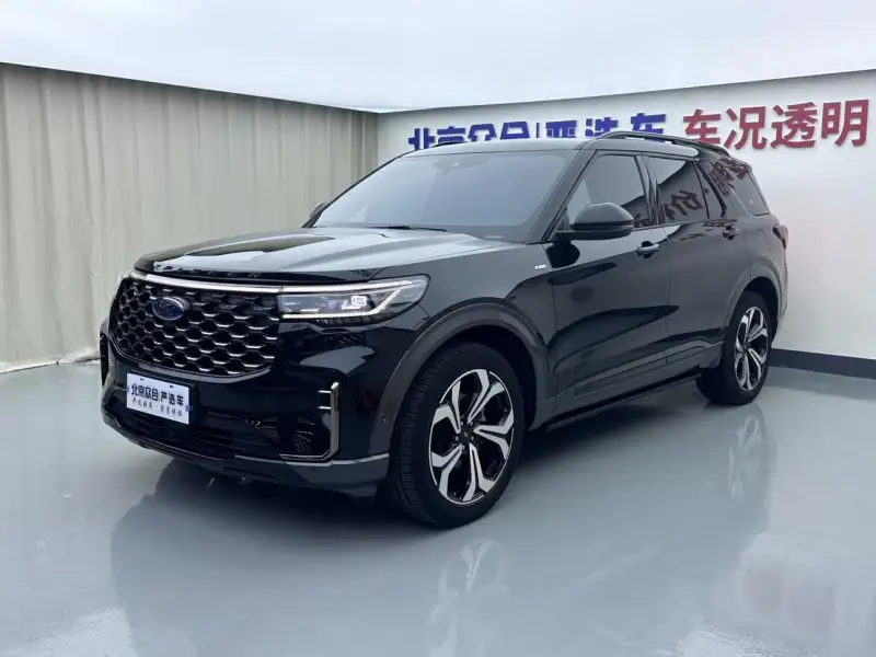 Ford Explorer EcoBoost 285 4WD ST-LINE 7