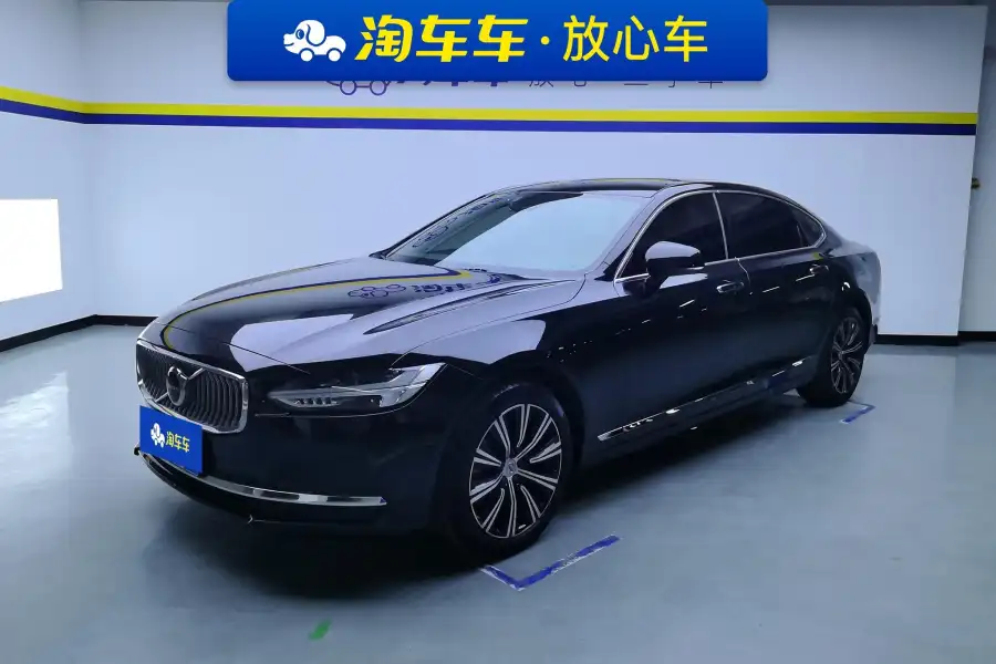Volvo S90 B5 Luxury