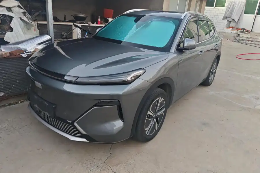 Geely Galaxy Starship 7 EM-i 120KM +