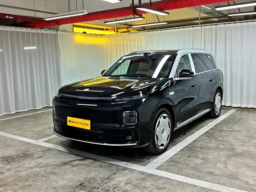 Leapmotor D19 500 6 мест